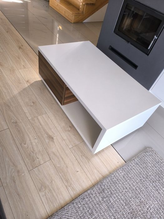 Stolik kawowy, ława