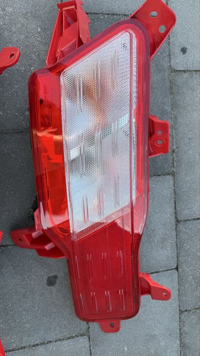 Задні відбивачі бампера катафоти Hyundai Ioniq 5