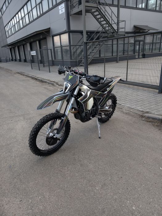 Офіційний дилер. Ендуро мотоцикл Kovi CRS250 інжектор.