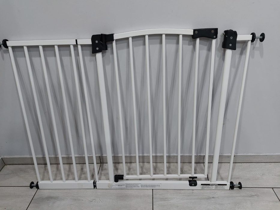 Barierka zabezpieczająca na schody 102-110cm bez wiercenia rozporowa