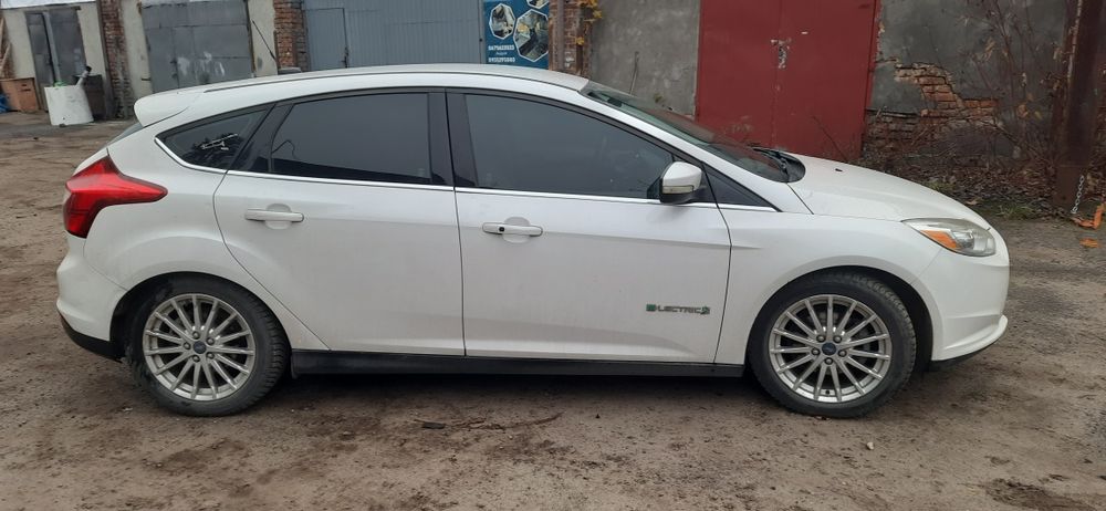 Ford Focus electric 2013