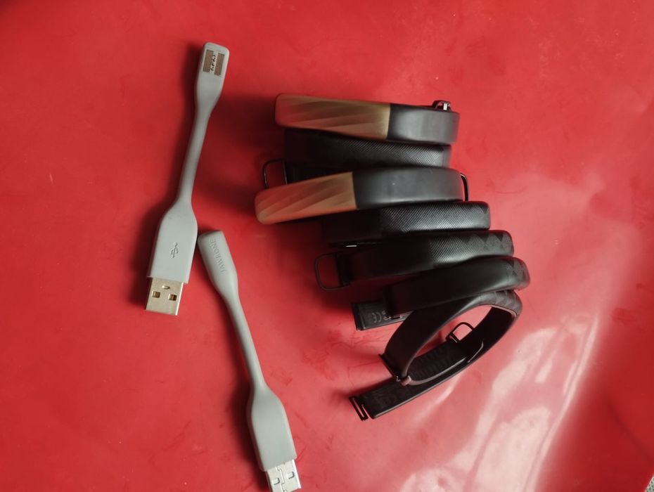 фитнес-браслеты Jawbone UP2 и Jawbone UP3
