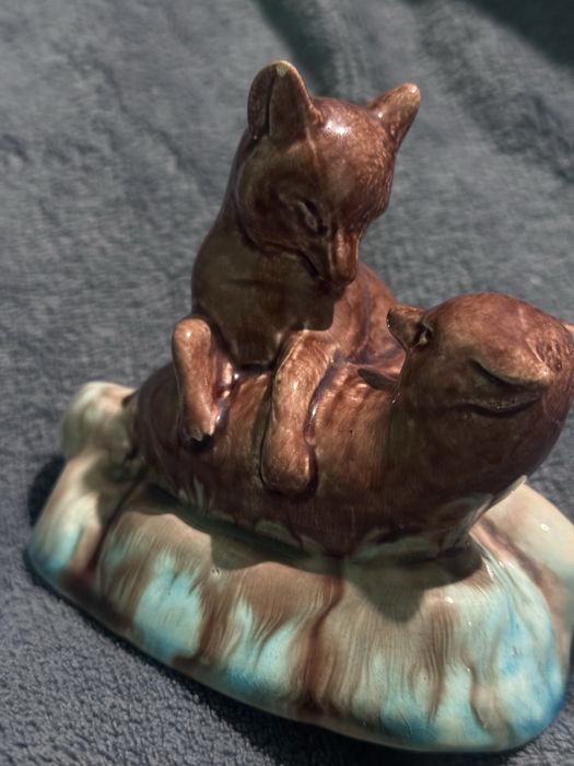 Статуетка лисенята