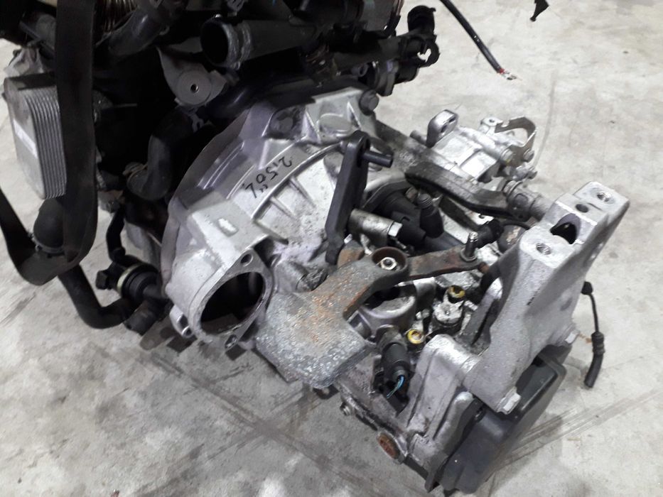 Motor CAY  VW Audi 1.6 Tdi 105 cv Caixa 5 Velocidades