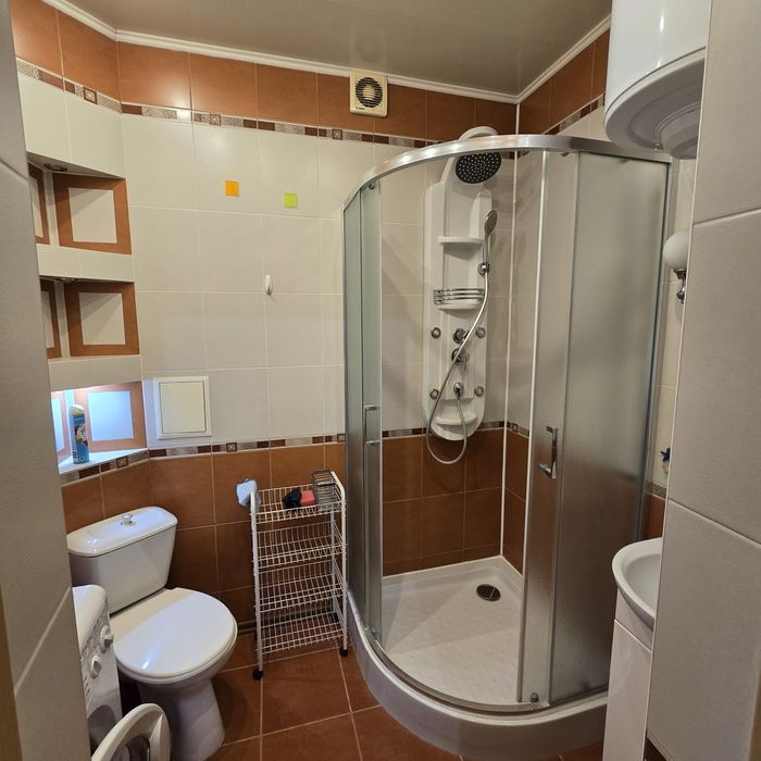 Оренда 1к.кв.-ра ст.м.Дарниця, бульв.Верховної Ради 14Б,
