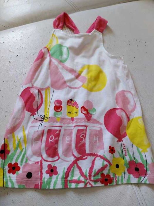 Pack de roupas em tons de rosa e branco da marca Tuc Tuc