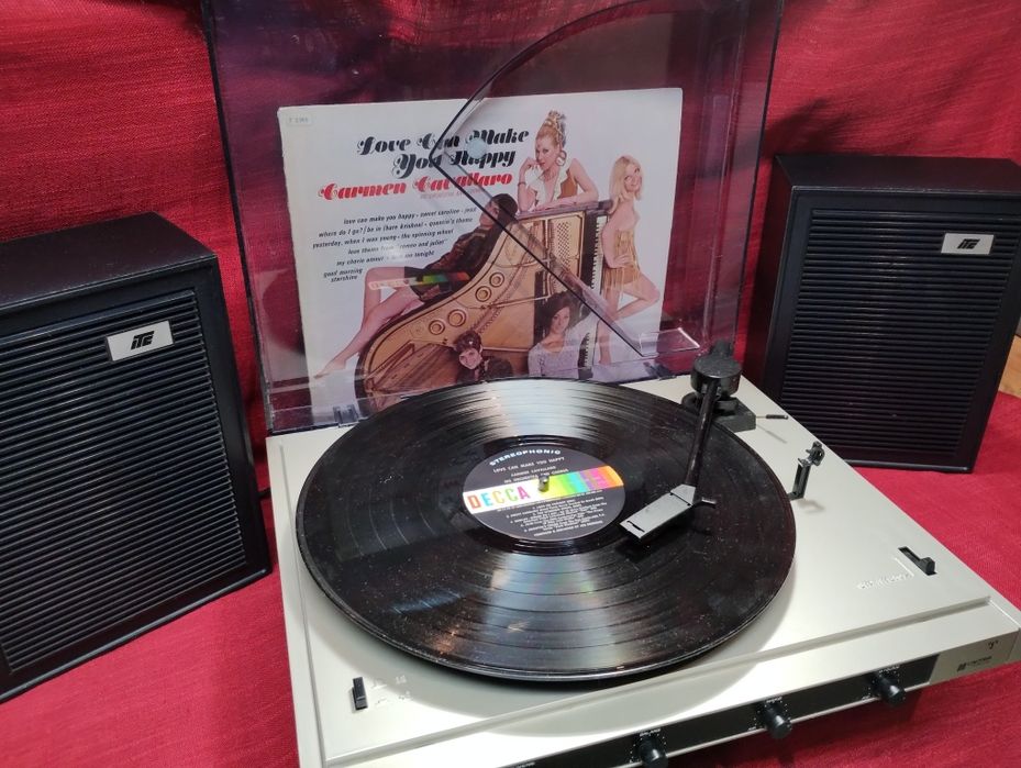 Polski gramofon automatyczny