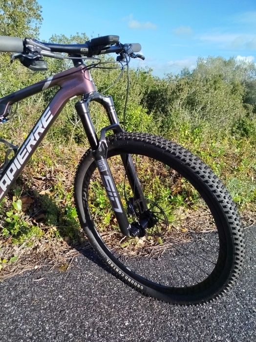 Bicicleta BTT Lapierre XR Carbon 2023