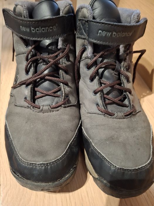 Dwie pary butów OCHNIK i buty NB