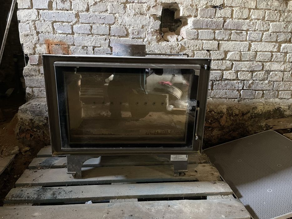 Wkład kominkowy KRATKI BASIA 15 kW – stalowy – NIEUŻYWANY