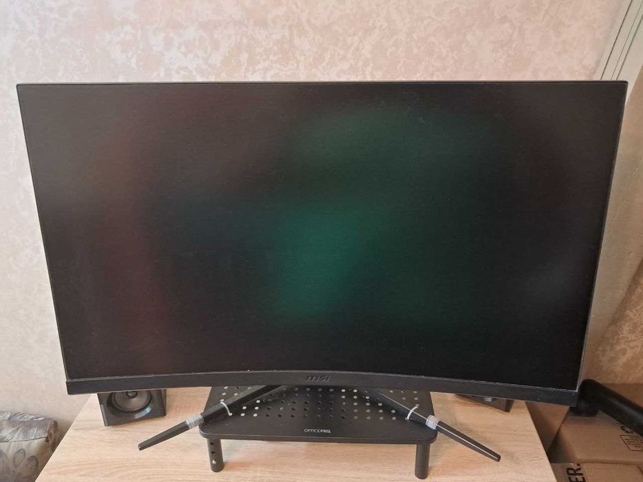 Игровой монитор MSI G32CQ4