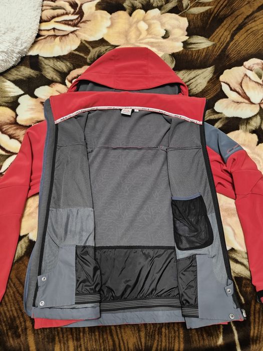 Куртка McKinley гірськолижна XL softshell