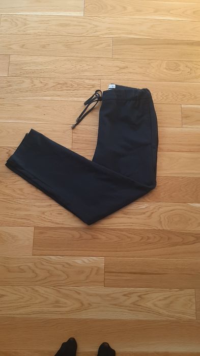 Granatowe eleganckie klasyczne spodnie Reserved 38 M na 40 L