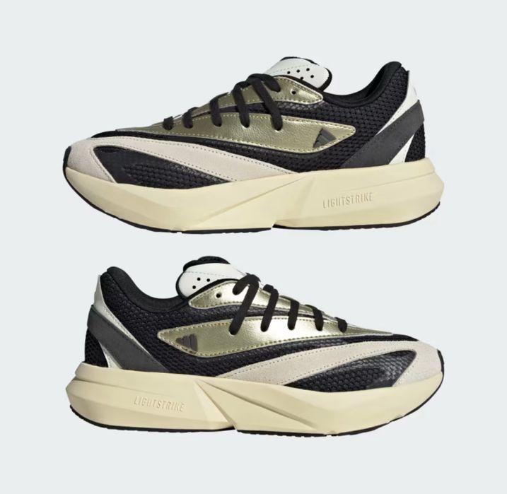 Кросівки оригінал Adidas LIGHTBLAZE SHOES