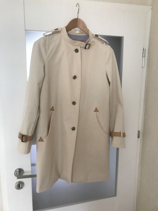Wiosenny płaszczyk firmy Zara.