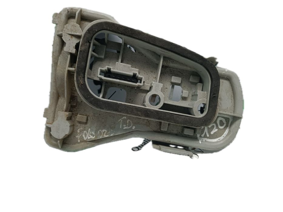 Suporte lâmpada direito VOLKSWAGEN Polo (9N)