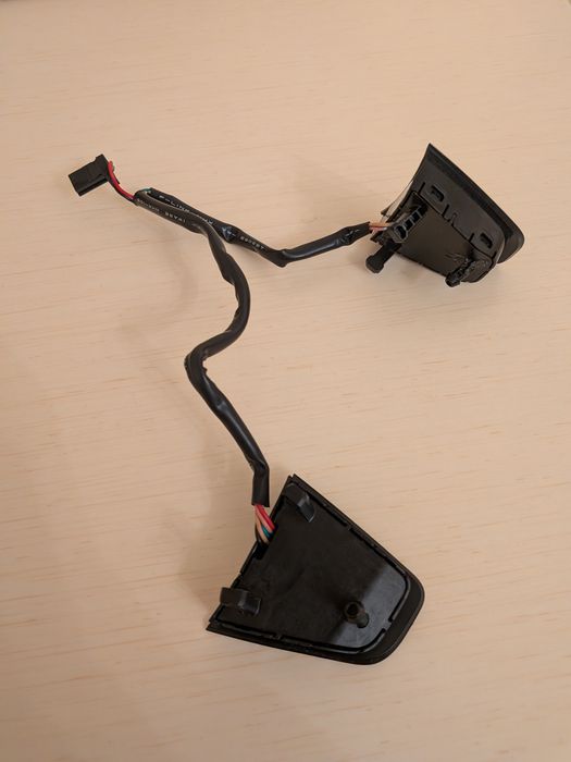 Продам кнопки руля  на Рено Трафик, Опель Виваро после 2014 г