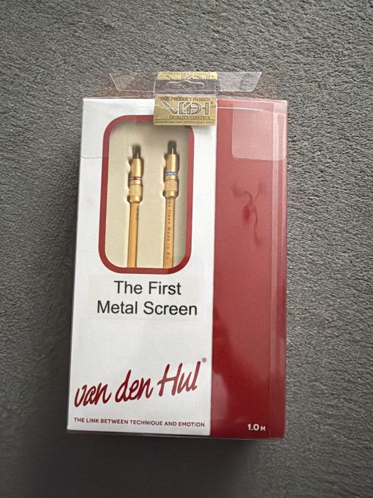 Van Den Hul The FIRST Metal Screen - 1.0 RCA