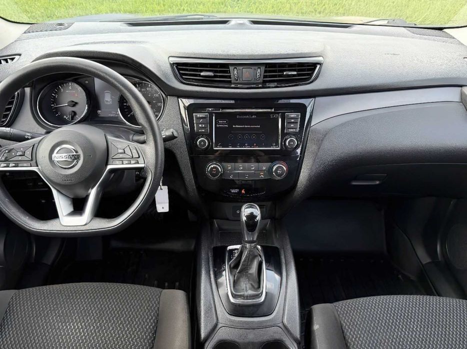 Nissan Rogue Sport S      2022