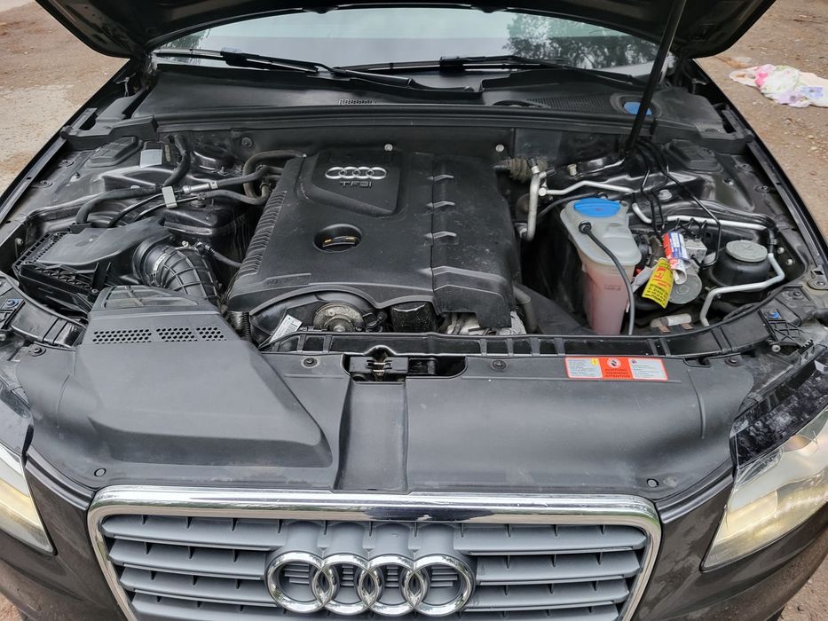 AUDI A4 B8 1.8T
