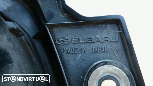 Farol traseiro subaru forester