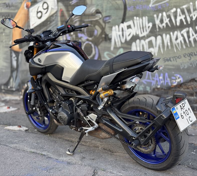 Мотоцикл Yamaha MT-09 SP 2018 рік