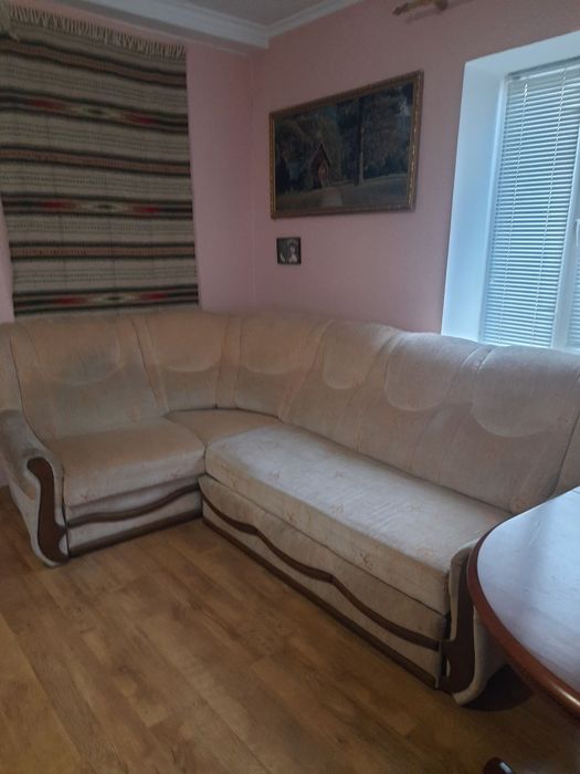 Диван кутовий.розкладний.