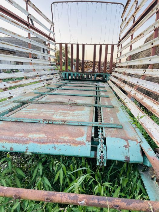 Продам  підборщик, терміново є защити до підборщика усі