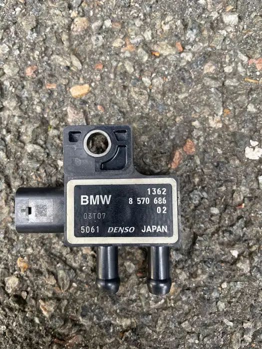 BMW 8570936 датчик