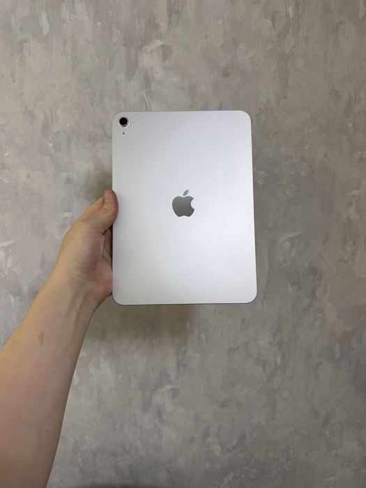 Продаю iPad 11 128 ГБ, версія Wi-Fi.