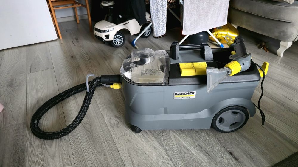 Odkurzacz Piorący Karcher Puzzi 10/1 w idealnym stanie