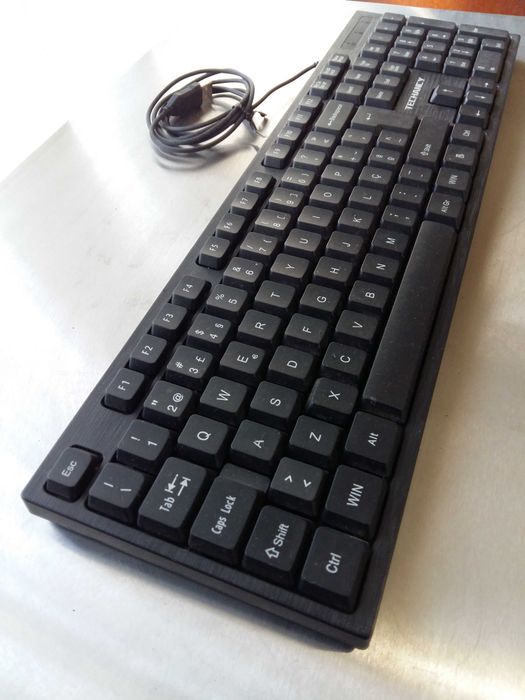 Teclado USB (Techancy) Teclado Tablet / Rato (Asus) - USB