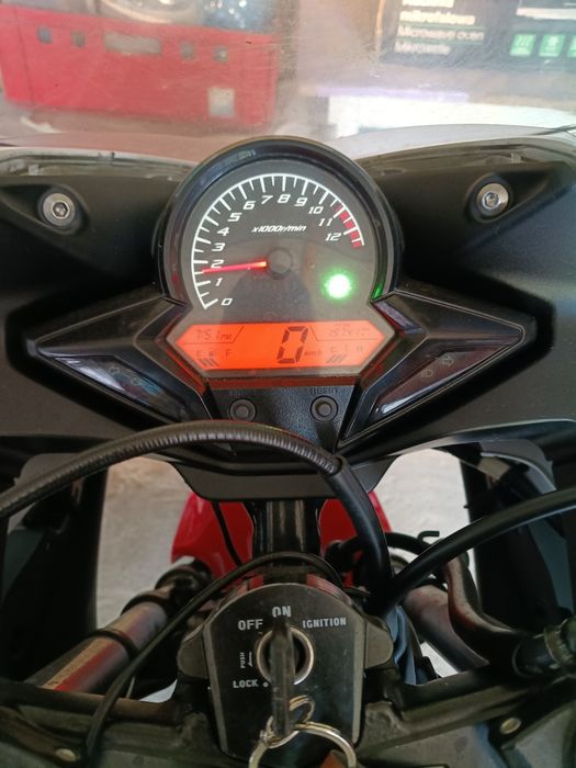 Honda CBR 125 kat A i B