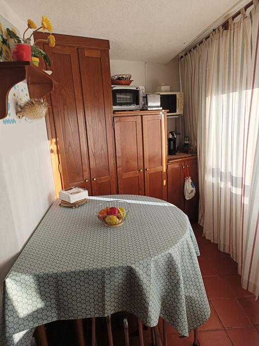 Vendo T0  Sesimbra,  Califórnia 
Predio do tribunal de sesimbra
Segura