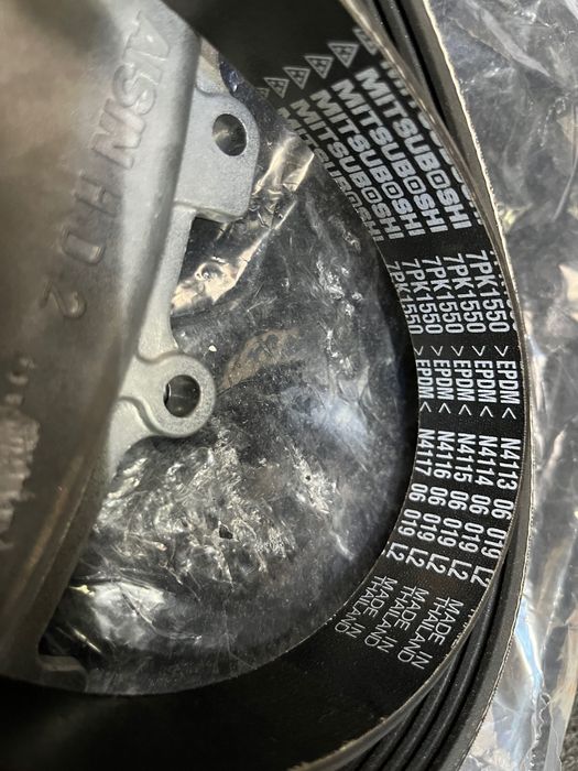 Помпа водяной насос Aisin WPT-137 ремень разборка toyota тойота