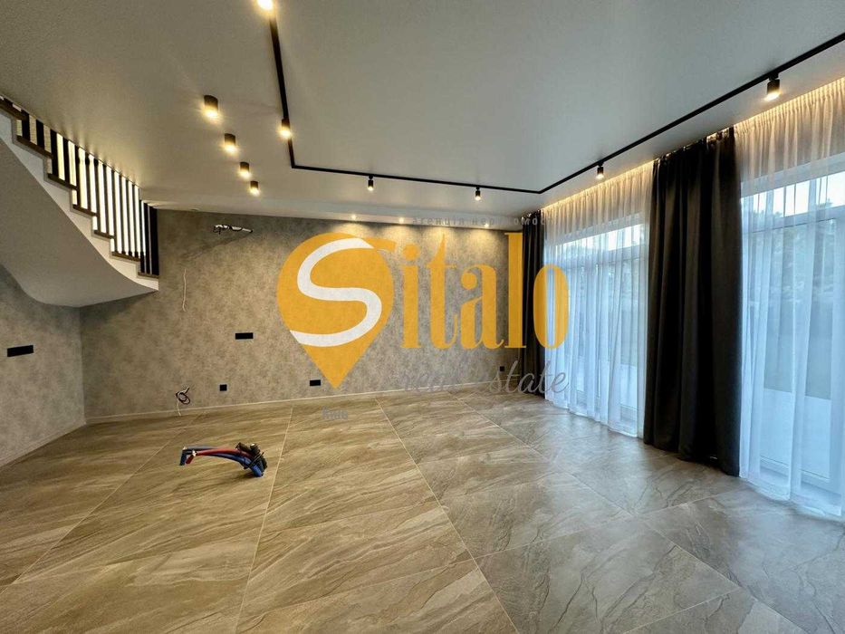 Унікальна пропозиція, Таунхаус з ремонтом, закритий кооператив. БЕЗ%