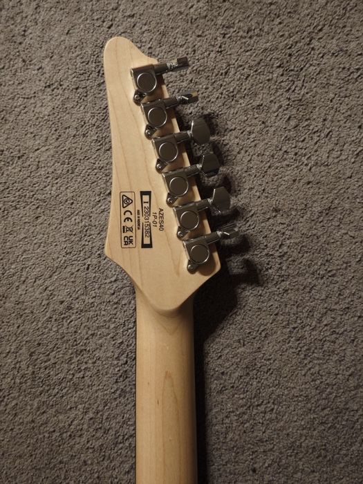Ibanez azes40-prb