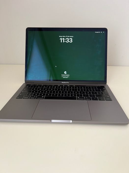MacBook Pro touchbar446479336284497924