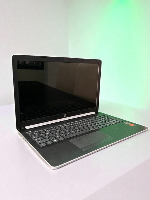 HP - Ryzen 3 - 8GB RAM - Defeito Teclado