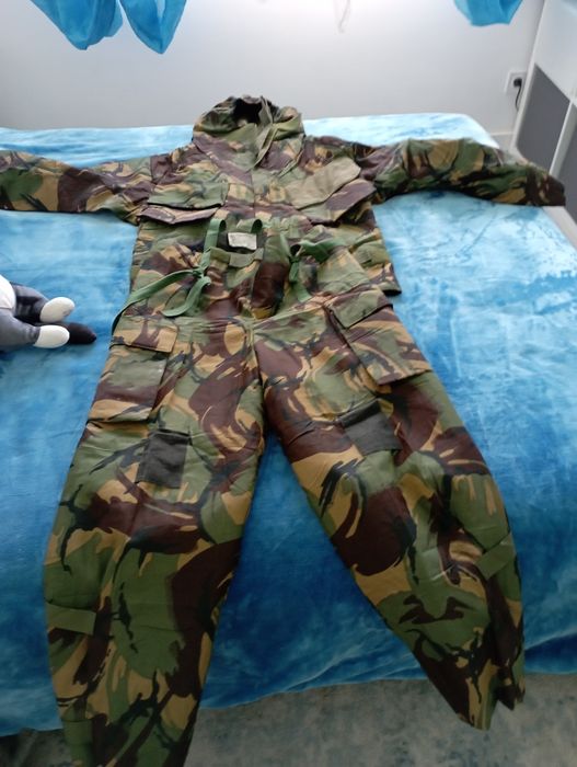 New Uniform Size 160/92