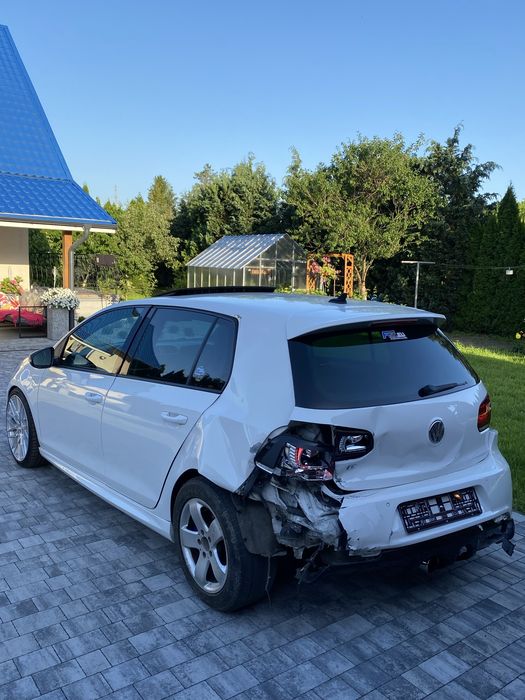 Volkswagen Golf 6R