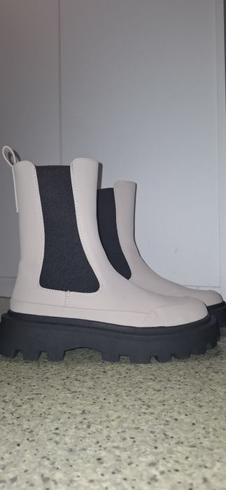 Buty Botki Juicy Couture damskie r40