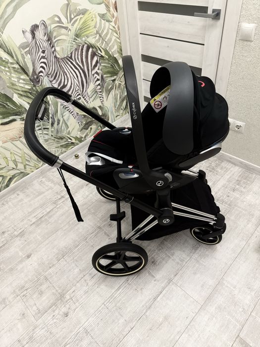 Коляска 3в1 Cybex Ferrari — Лімітована колекція