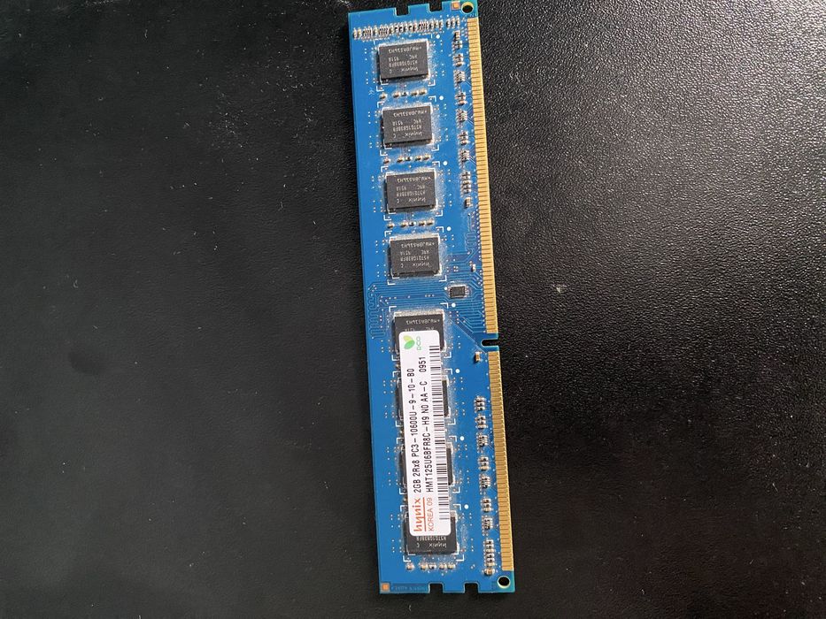 Оперативна пямʼять 2gb ddr3