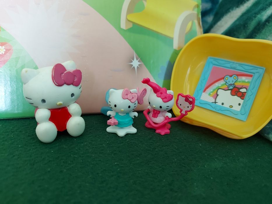 Figurki Hello Kitty