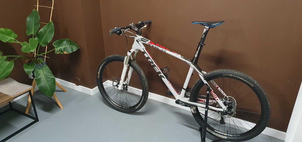 Trek Elite Series 9.9 Shimano XT Reba karbon