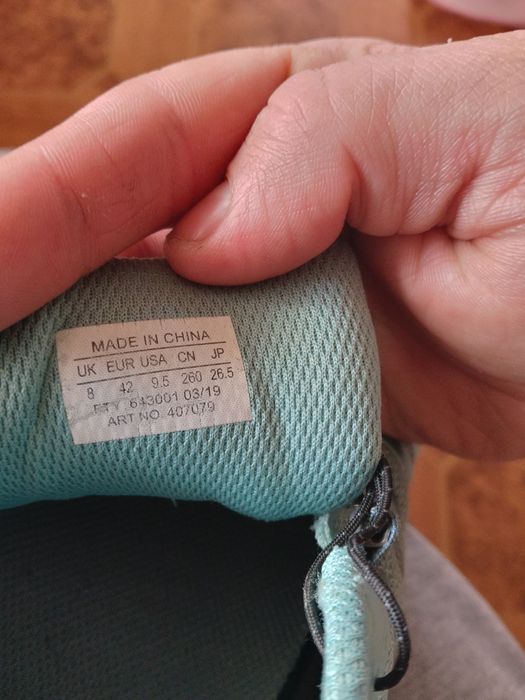 Кроссовки Salomon Gore-tex