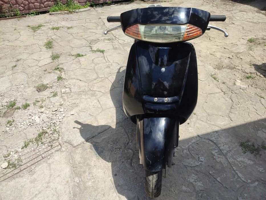 Мотороллер Honda Lead