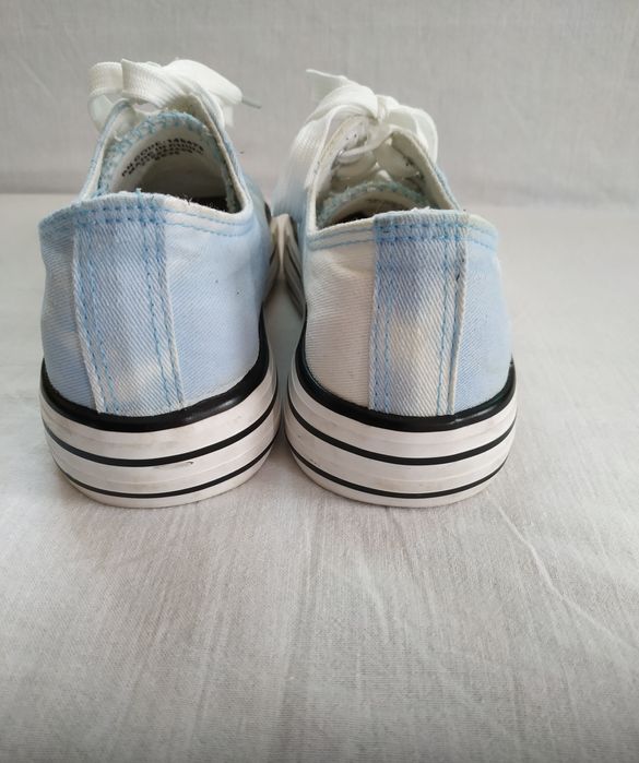 Кеди р.35.  Primark.