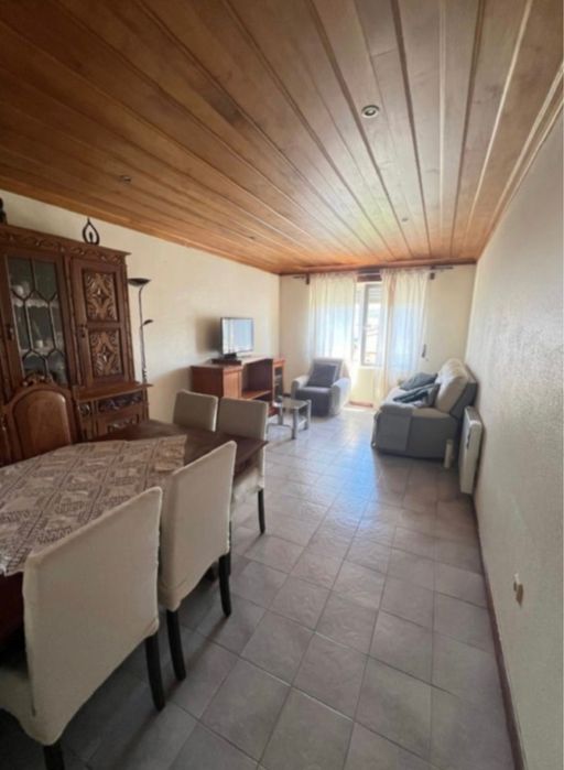 Apartamento T3 (apenas para venda)